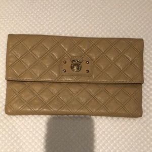 Marc Jacobs Leather Quilted Cliuch